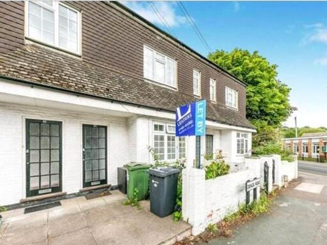 House for sale in Guildford Park, Guildford