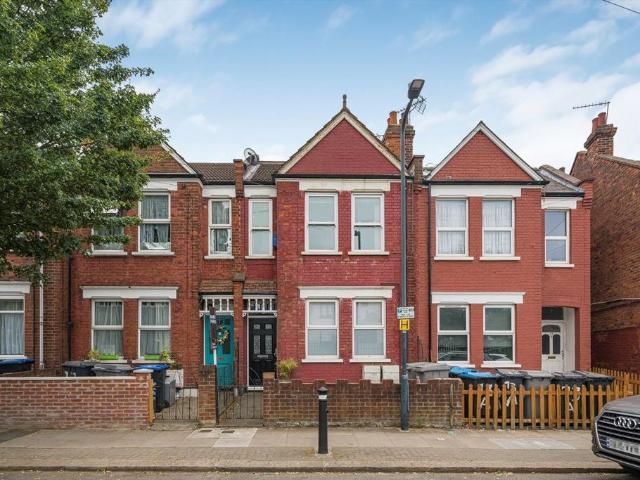Apartment for rent in Dollis Hill, Greater London