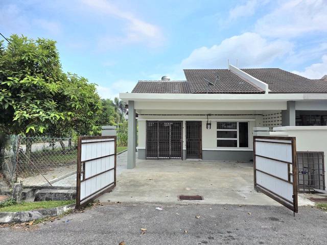Terraced House for sale in Jenjarom, Selangor