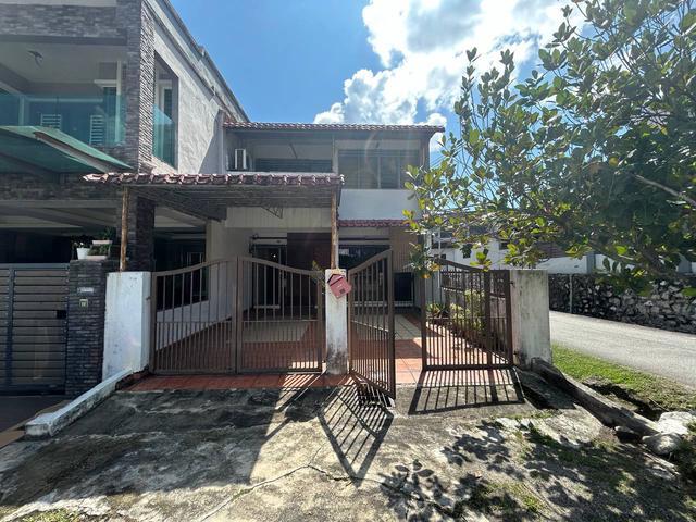 Terraced House for sale in Langat, Selangor