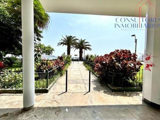 Departamento 200 m² Frente al Mar 4 Dorm + Cochera | 30 m de Vista con Mamparas Piso Techo