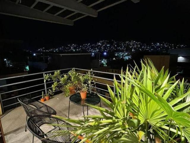 Departamento amueblado en venta en Ixtapa Zihuatanejo, El Hujal