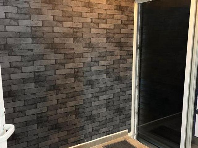 DEPARTAMENTO PB CRISANTEMO,CON LOCAL COMERCIAL