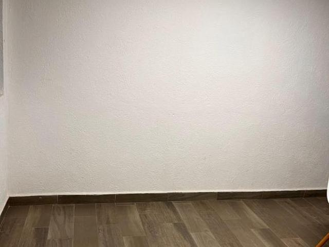 DEPARTAMENTO PB CRISANTEMO,CON LOCAL COMERCIAL