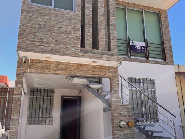 DEPARTAMENTO PB CRISANTEMO,CON LOCAL COMERCIAL