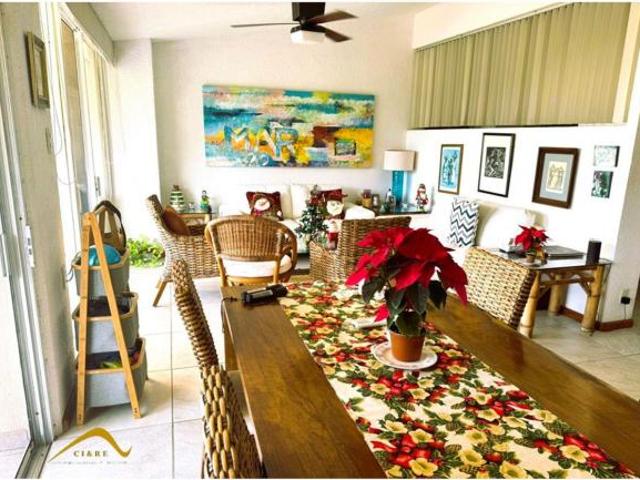 Departamento de 89 m2 ubicado junto a la playa, acceso privado a playa, amplio jardín comunal