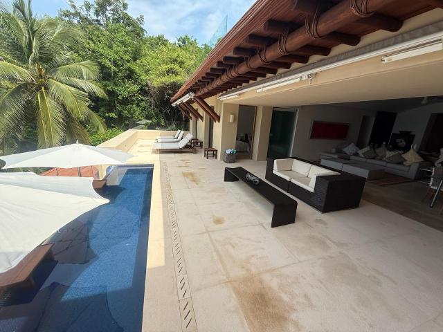 Departamento en venta en Zihuatanejo de Azueta, Guerrero