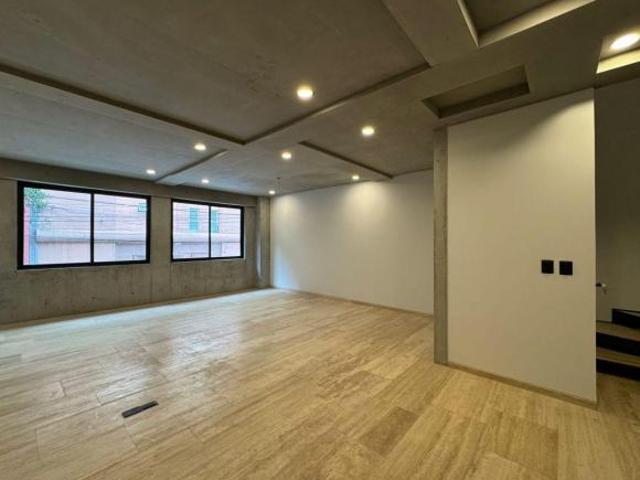 Ultimo Pent House con Roof Garden Privado