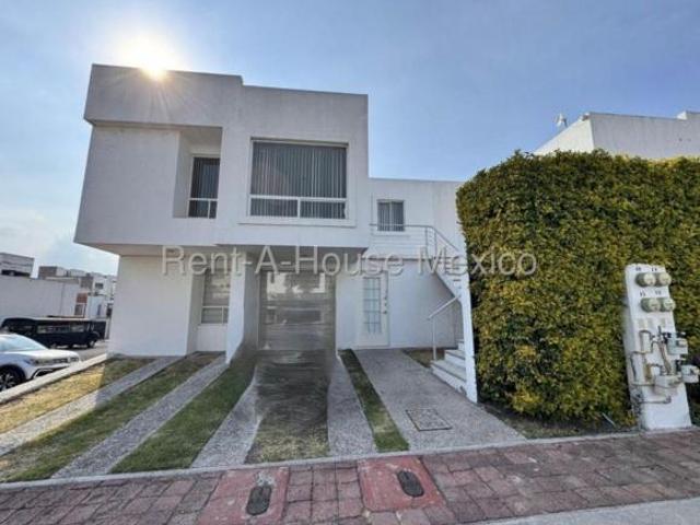 DEPARTAMENTO DUPLEX EN VETA EN EL MIRADOR