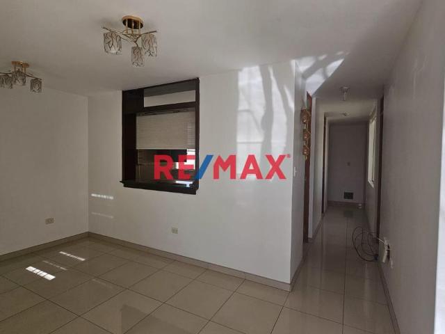 Departamento alquiler en Urbanización Santa Catalina, José Luis Bustamante y Rivero