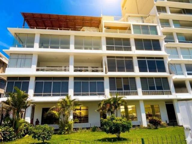 Departamento en Ancón 154 m2 con hermosa Vista al Mar a sólo us$110000!