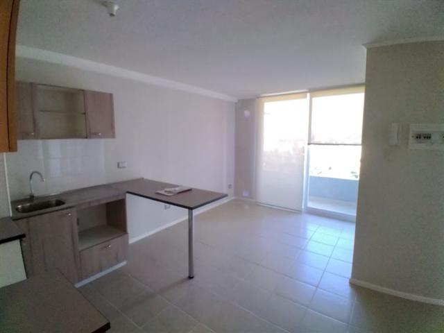 Departamento en Arriendo en Av.Libertad NO AMOBLADO AÑO CORRIDO 2d1b sin estacionamiento