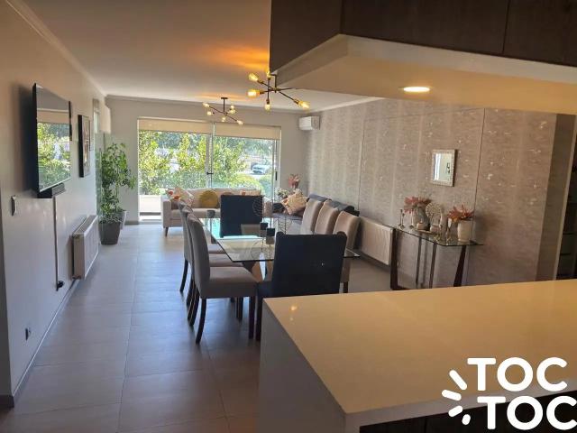 Departamento en arriendo en Algarrobal, Metropolitana