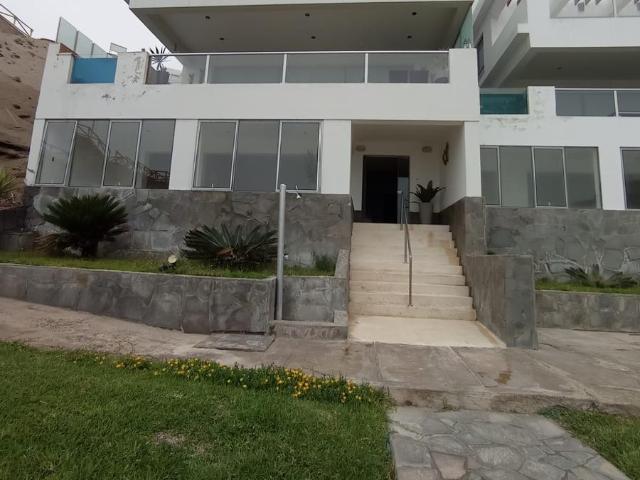 Departamento venta en Cerro Azul, Cañete