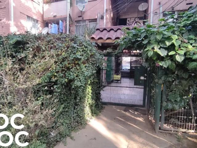 Departamento en venta en Población El Valle, Santiago