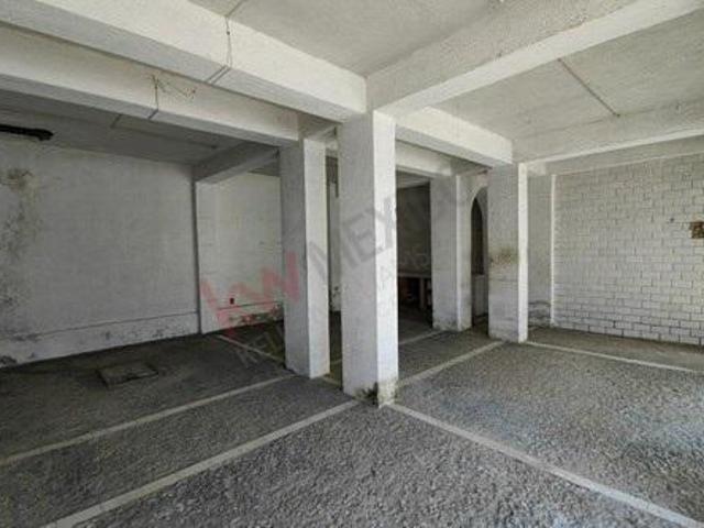 DEPARTAMENTO EN PLANTA BAJA PARA REMODELAR EN VENTA EN FRACC. LAURELES