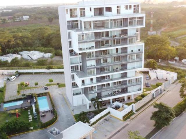 Departamento en renta en zona country edificio con amenidades