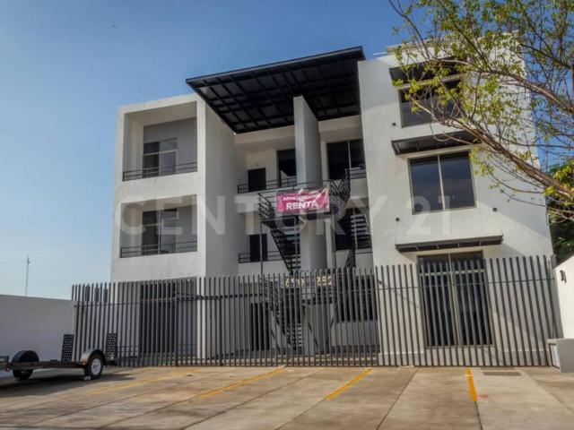 Departamento en renta en Paseos de La Hacienda, Colima