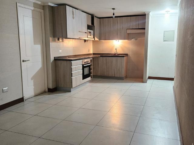Casa en arriendo en Tarapacá, Metropolitana