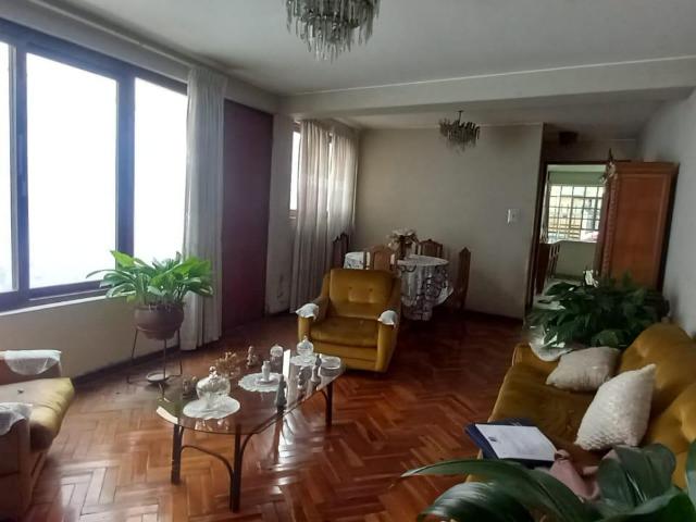 Casa venta en Santiago De Surco, Lima Metropolitana