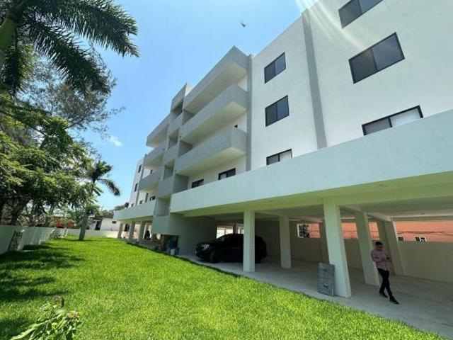 Departamento en Torre Marita, Col. Primavera