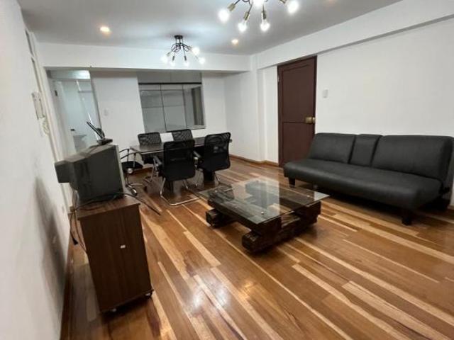 Departamento En Venta a Espaldas Del Parque Marianito Ferre