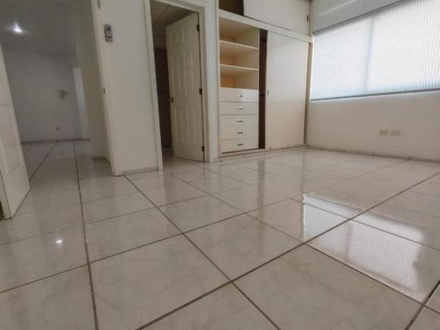 DEPARTAMENTO EN VENTA COLONIA FLORIDA