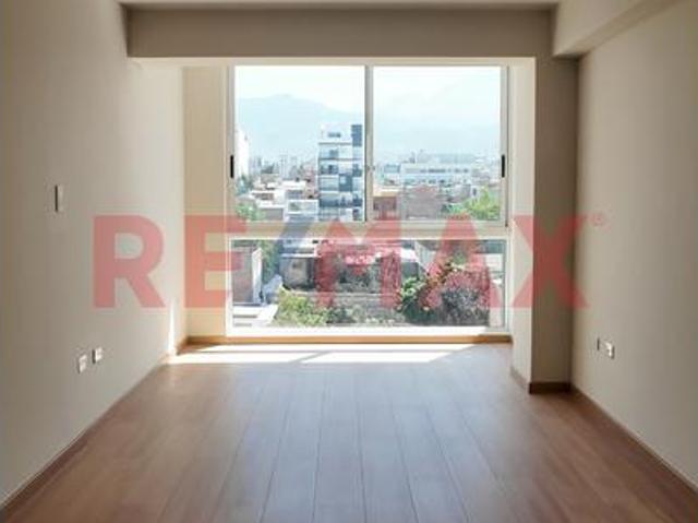 Departamento venta en Cerro Colorado, Arequipa