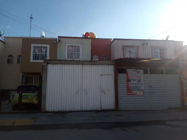Departamento en venta en Valle De Chalco Solidaridad, Estado de México