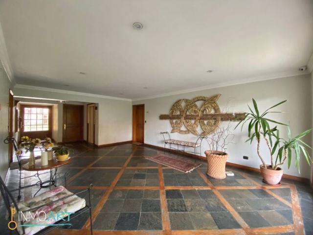 Departamento en Venta en Edificio Townhouse, Barrio Inglés