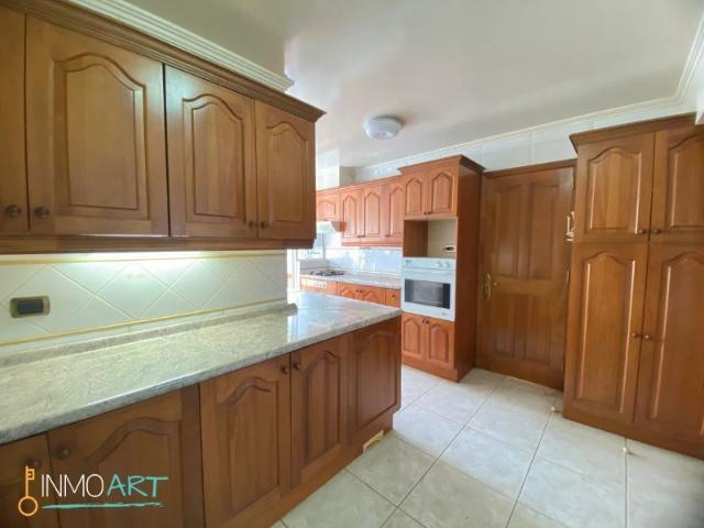 Departamento en Venta en Edificio Townhouse, Barrio Inglés