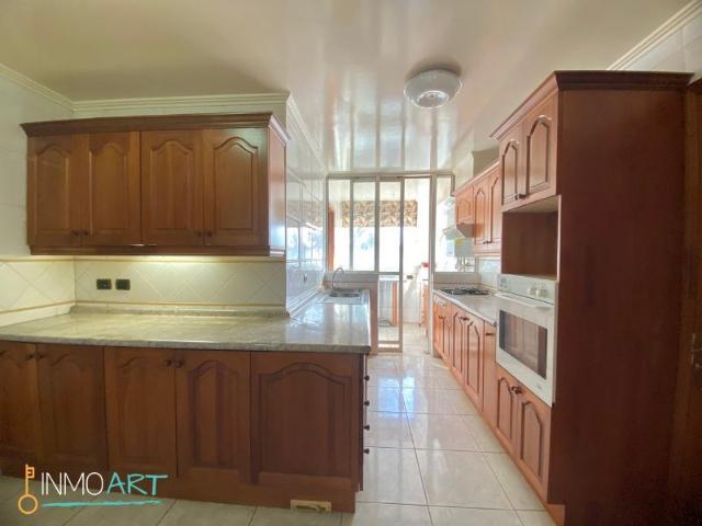 Departamento en Venta en Edificio Townhouse, Barrio Inglés
