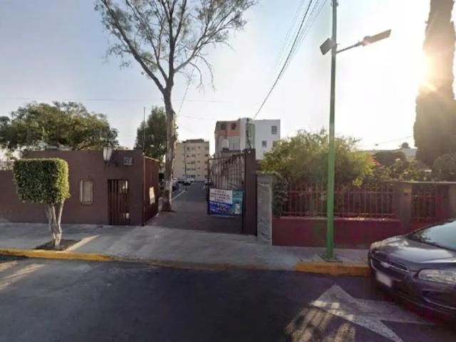 Departamento en venta en Valle De Chalco Solidaridad, Estado de México