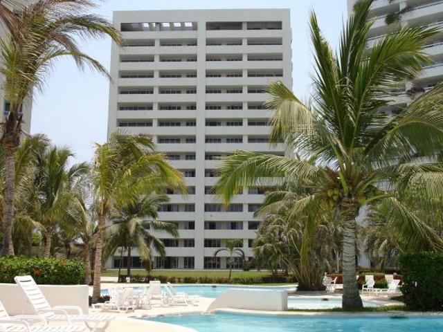 Departamento en venta en Monarca Ixtapa, Guerrero