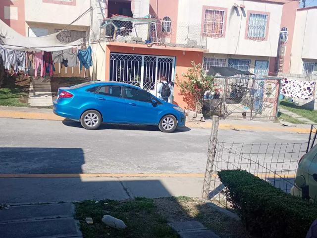 Departamento en venta en Valle De Chalco Solidaridad, Estado de México