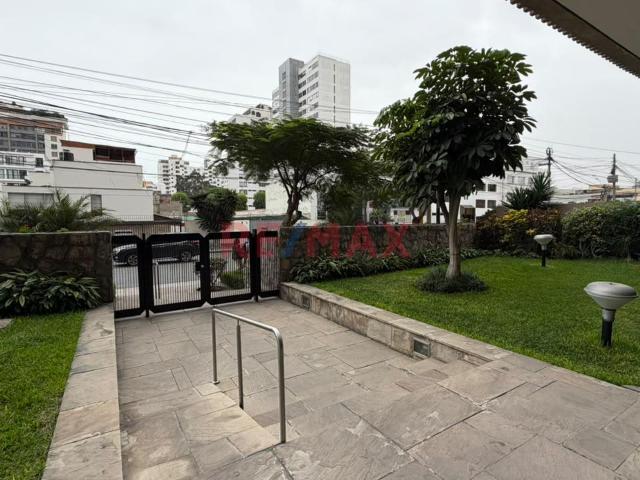 Departamento venta en San Isidro