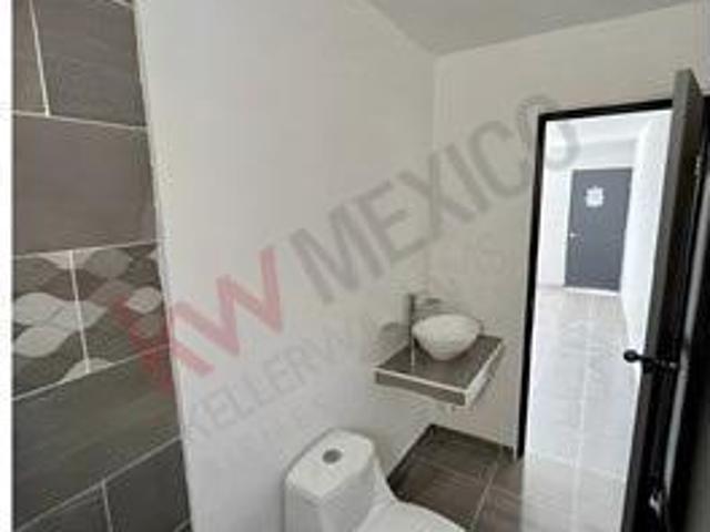 DEPARTAMENTO EN VENTA EN TERCER PISO AL ORIENTE DE LA CIUDAD