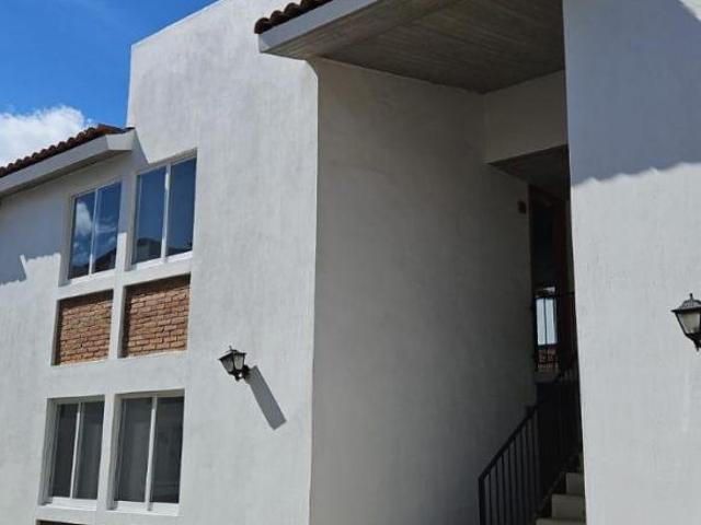 Departamento en RENTA MONTE PINAR EN MAZAMITLA de 2 niveles con roof, fogatero, vigilancia