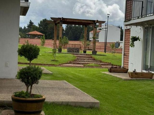 Departamento en RENTA MONTE PINAR EN MAZAMITLA de 2 niveles con roof, fogatero, vigilancia