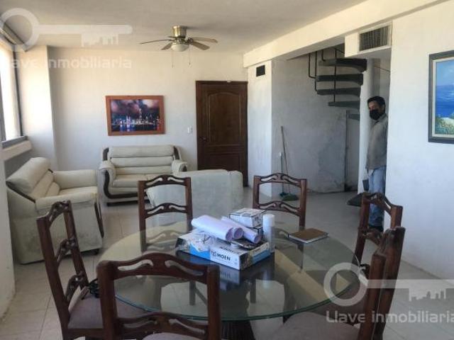 Departamento en Venta y Renta en Jonh Spark, Col. Centro, Coatzacoalcos, Ver