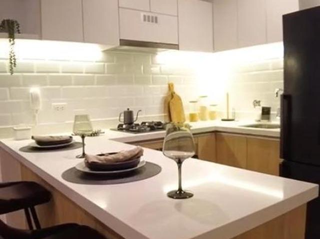 DEPARTAMENTO ESTRENO, 03 DORMITORIOS,GAS NATURAL,AREAS COMUNES, CASTELLANA,SURCO