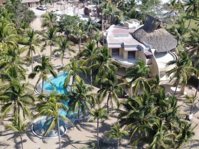 Departamento frente a la playa, Mar de Coco, Zihuatanejo, Guerrero