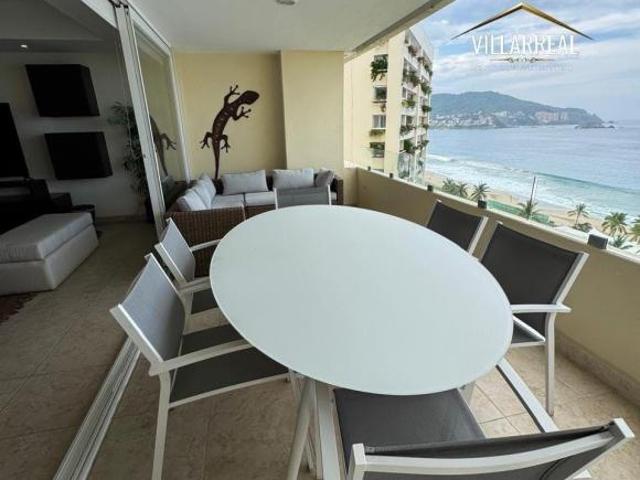 DEPARTAMENTO FRENTE AL MAR EN IXTAPA