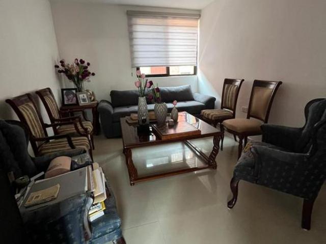DEPARTAMENTO RECIÉN REMODELADO EN PRIVADA EN VENTA
