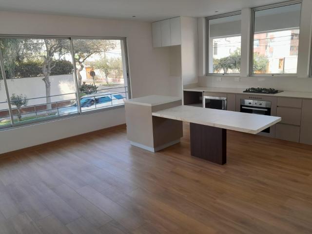 Departamento venta en Santiago De Surco, Lima Metropolitana