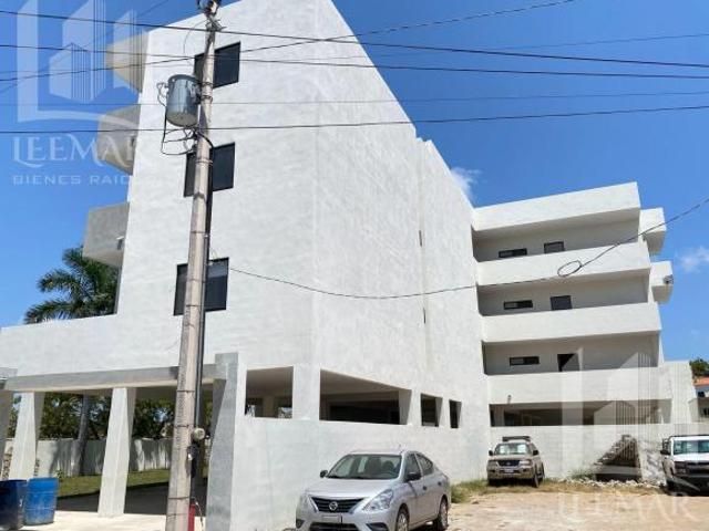 Departamentos de lujo en Venta, de 3 recamaras en Col. Primavera