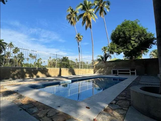 Departamento en venta en Zihuatanejo de Azueta, Guerrero