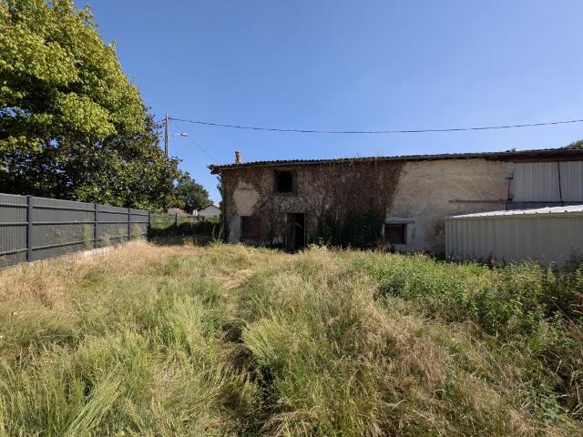 Garage vente à Bordeaux, Le Pian-médoc