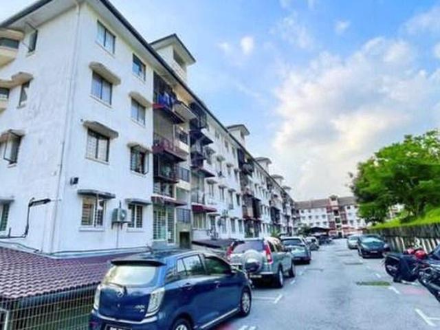 Apartment for sale in Langat, Selangor