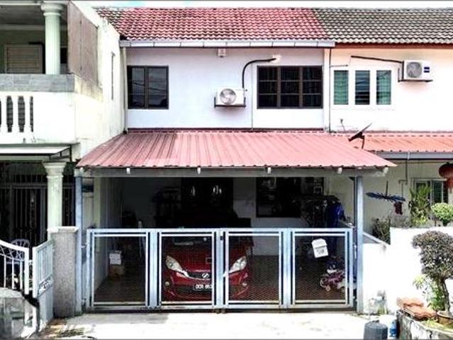 Terraced House for sale in Langat, Selangor